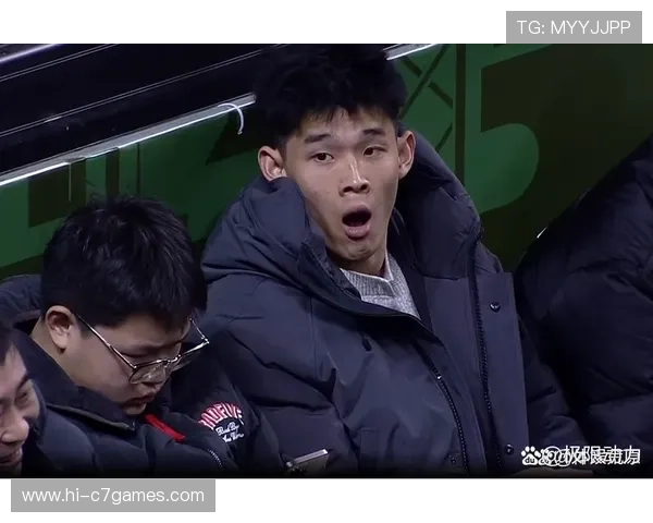 CBA联赛激战正酣各队争夺季后赛席位精彩对决不断